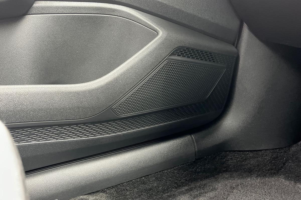 Used Volkswagen Polo 2024 for sale - 76677756: Photo 18