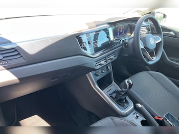 Used Volkswagen Polo 2025 for sale - 76231282: Photo