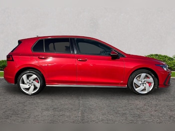 Used Volkswagen Golf 2022 for sale - 76674737: Photo