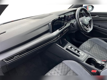 Used Volkswagen Golf 2021 for sale - 76674143: Photo