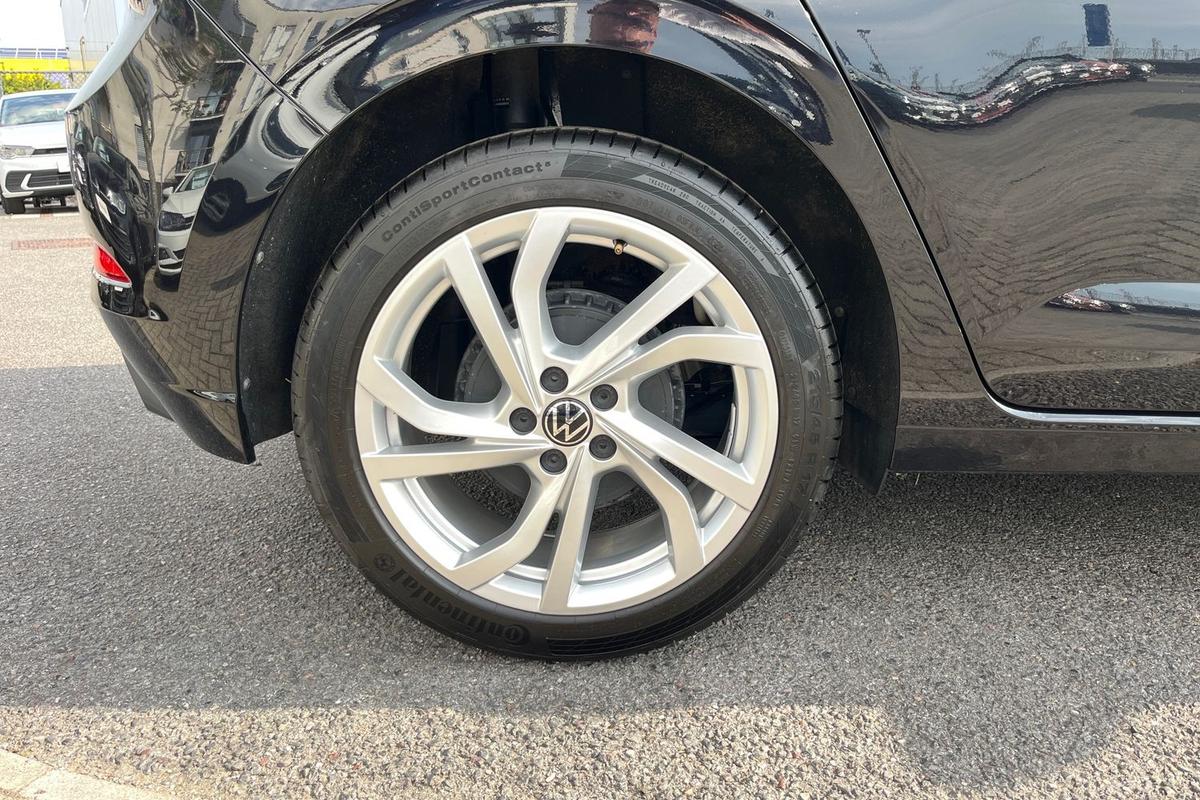 Used Volkswagen Polo 2024 for sale - 76676650: Photo 5