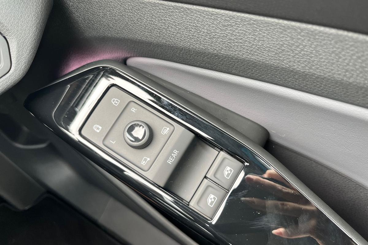 Used Volkswagen ID.4 2025 for sale - 76678930: Photo 17