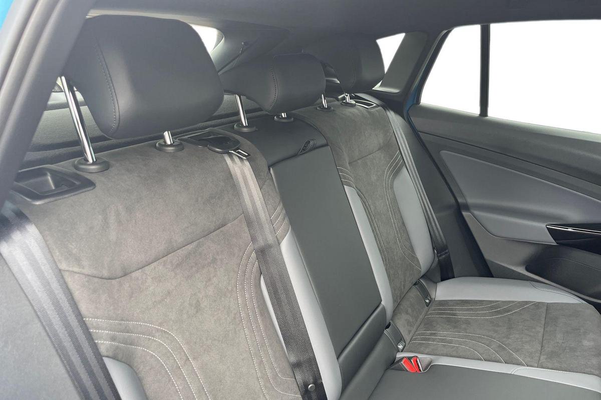 Used Volkswagen ID.4 2025 for sale - 76678930: Photo 19