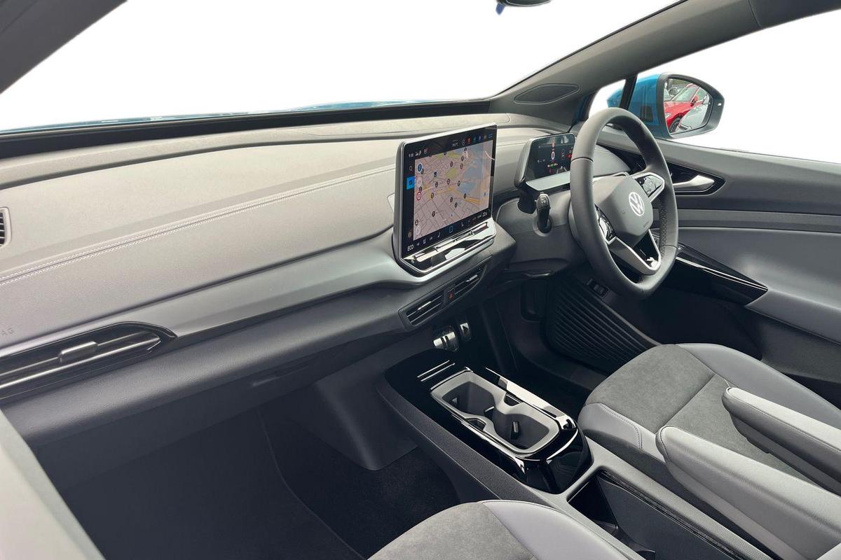 Used Volkswagen ID.4 2025 for sale - 76678930: Photo 2