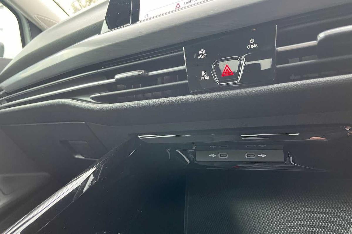 Used Volkswagen Golf 2023 for sale - 77542364: Photo 14