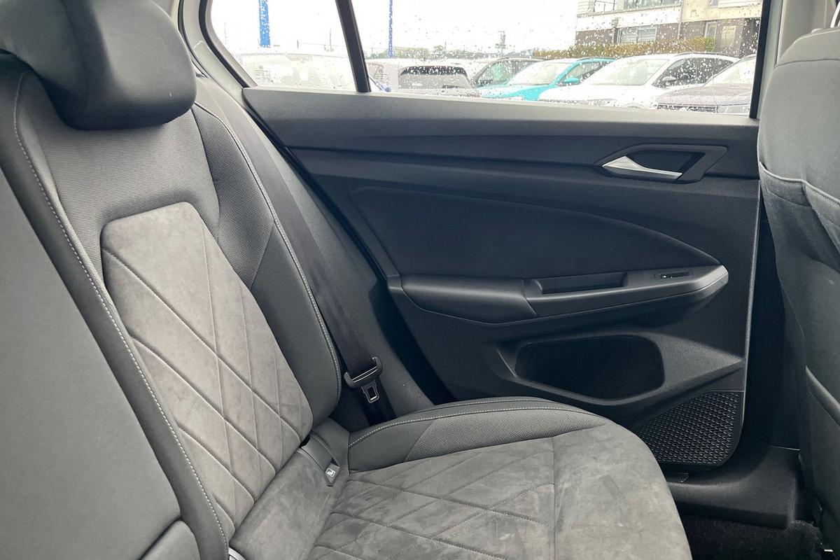 Used Volkswagen Golf 2023 for sale - 77542364: Photo 22