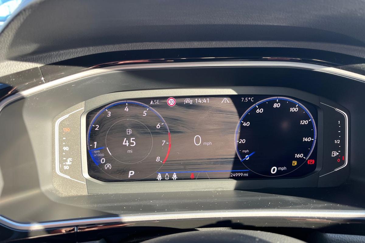 Used Volkswagen T-Roc 2022 for sale - 76675044: Photo 16