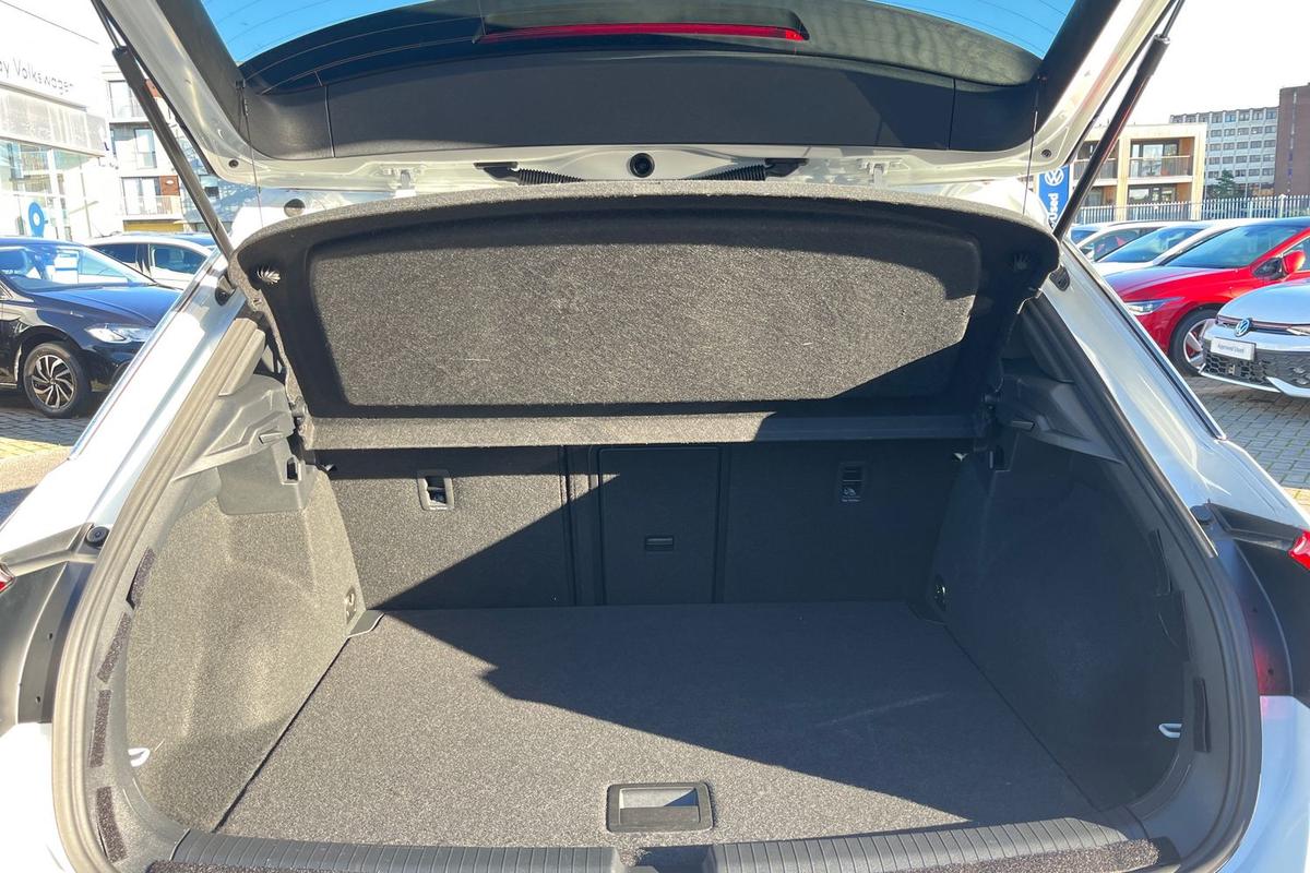 Used Volkswagen T-Roc 2022 for sale - 76675044: Photo 20