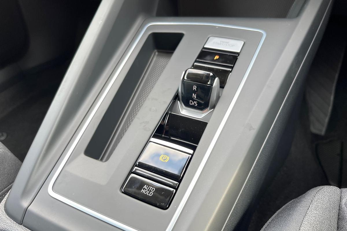 Used Volkswagen Golf 2025 for sale - 76678255: Photo 10