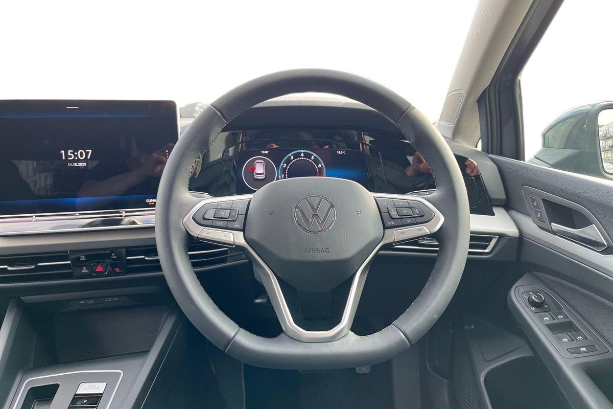 Used Volkswagen Golf 2025 for sale - 76678255: Photo 15