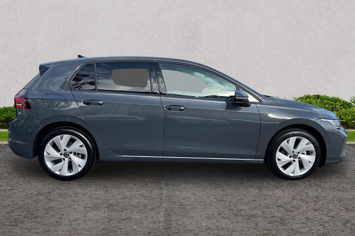 Used Volkswagen Golf 2025 for sale - 76678255: Photo 4