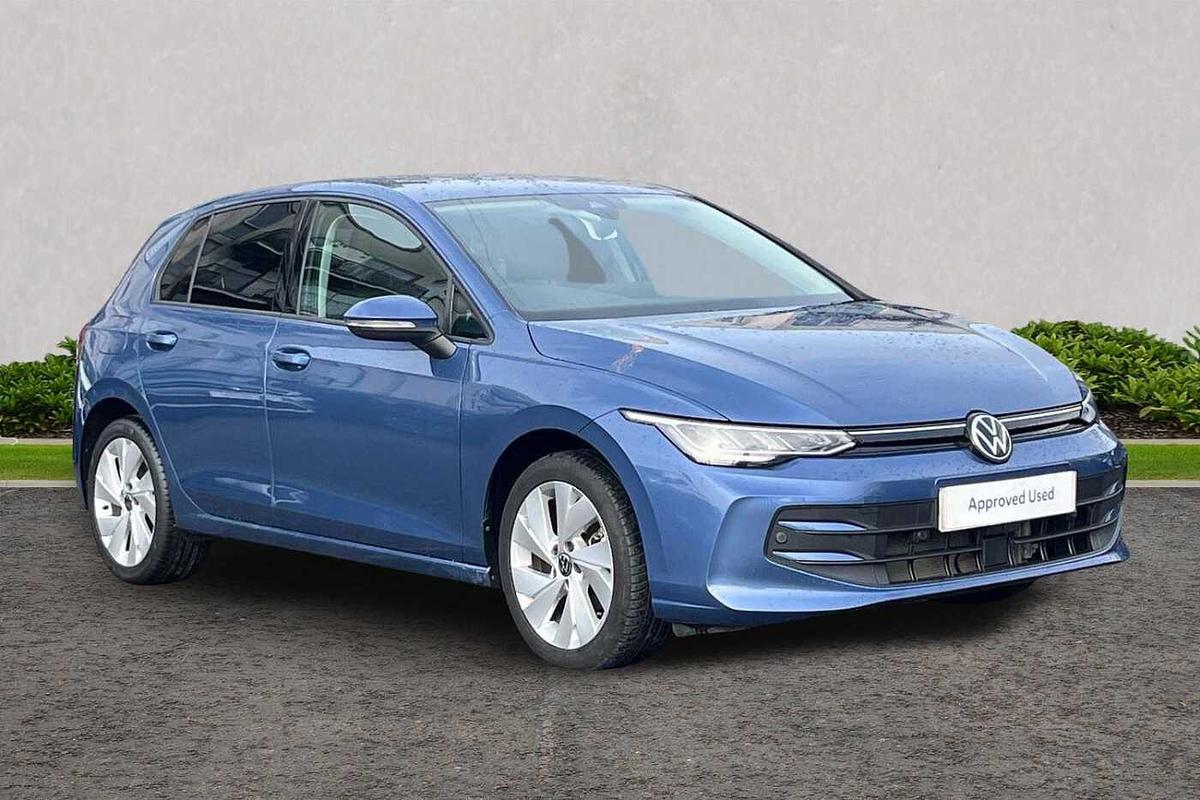 Used Volkswagen Golf 2024 for sale - 77542378: Photo 1