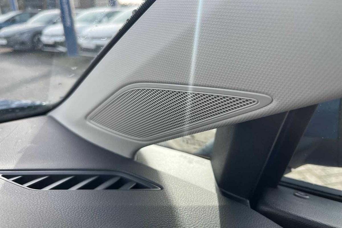 Used Volkswagen Golf 2024 for sale - 77542378: Photo 18