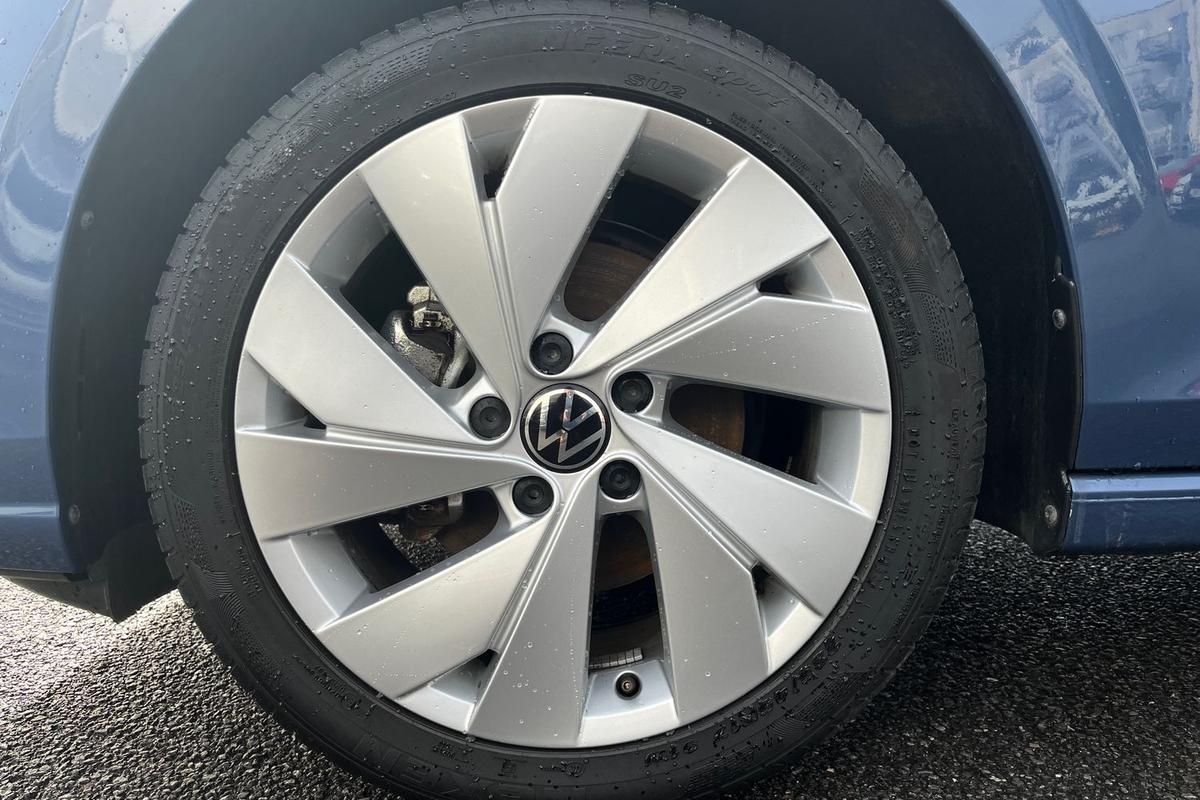 Used Volkswagen Golf 2024 for sale - 77542378: Photo 21