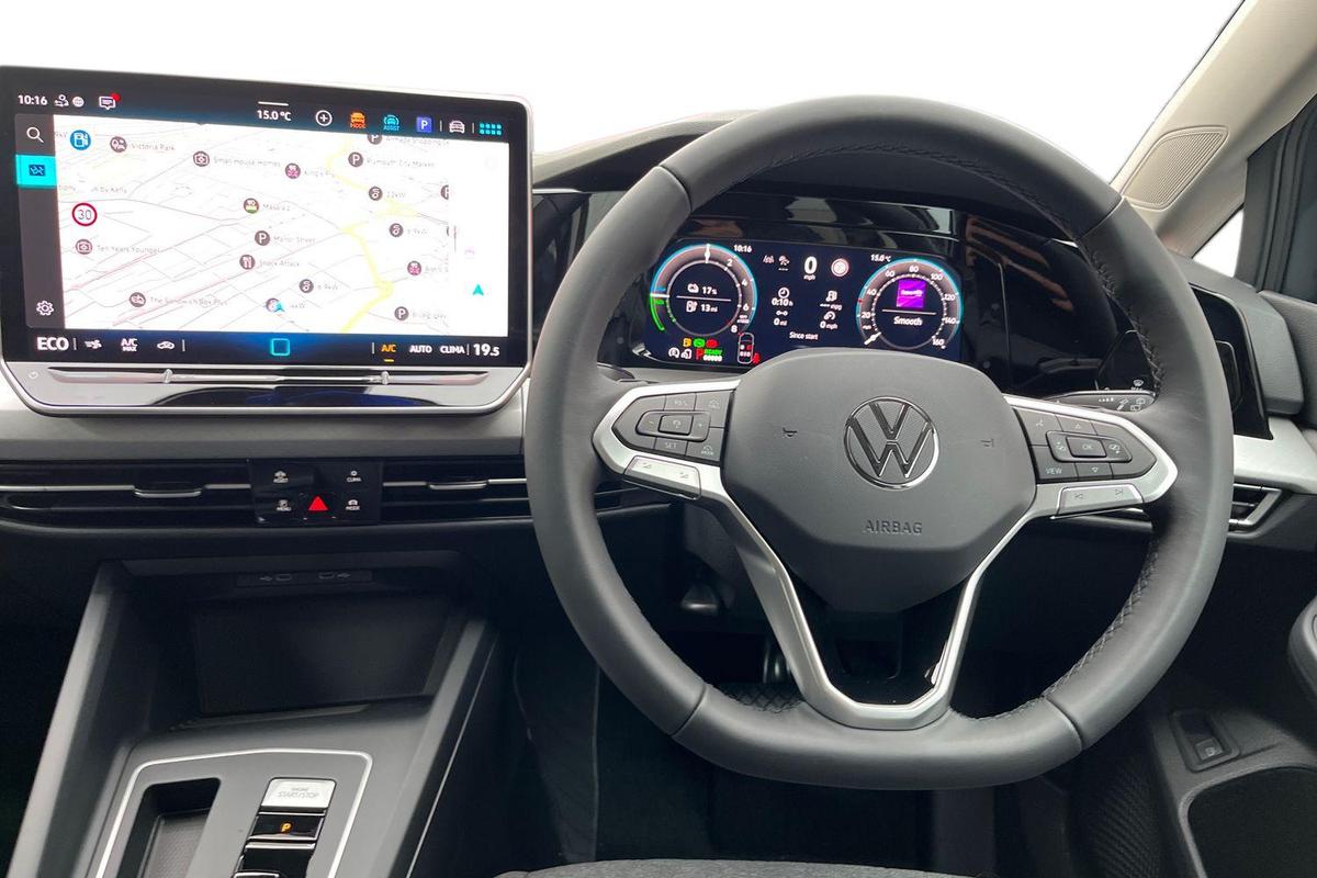 Used Volkswagen Golf 2025 for sale - 77542165: Photo 15