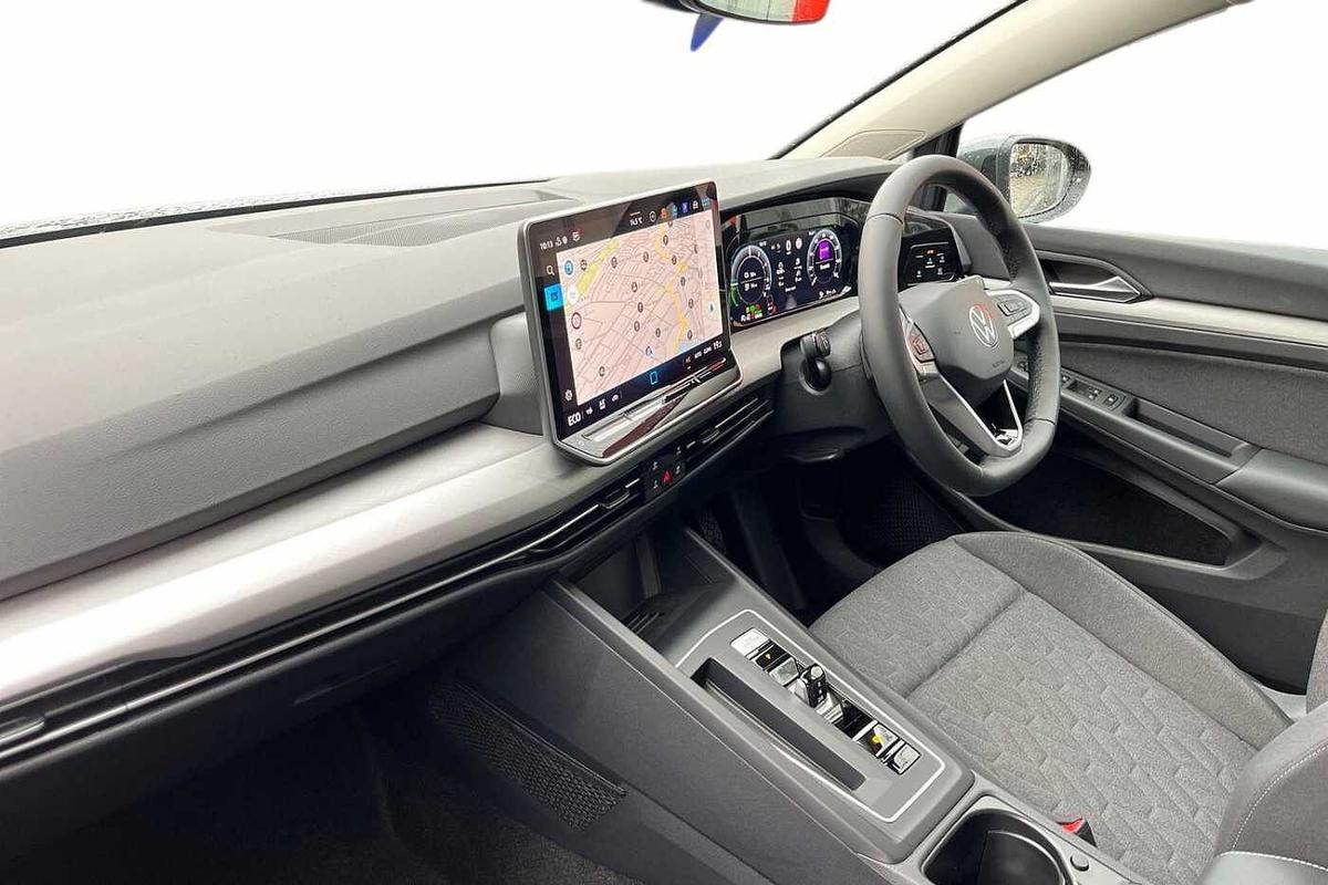 Used Volkswagen Golf 2025 for sale - 77542165: Photo 2