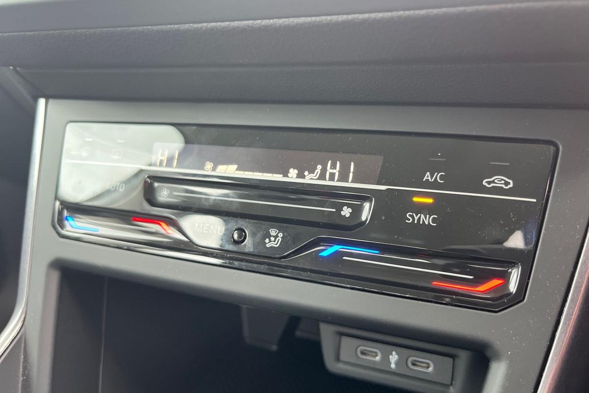 Used Volkswagen Polo 2024 for sale - 76676919: Photo 14