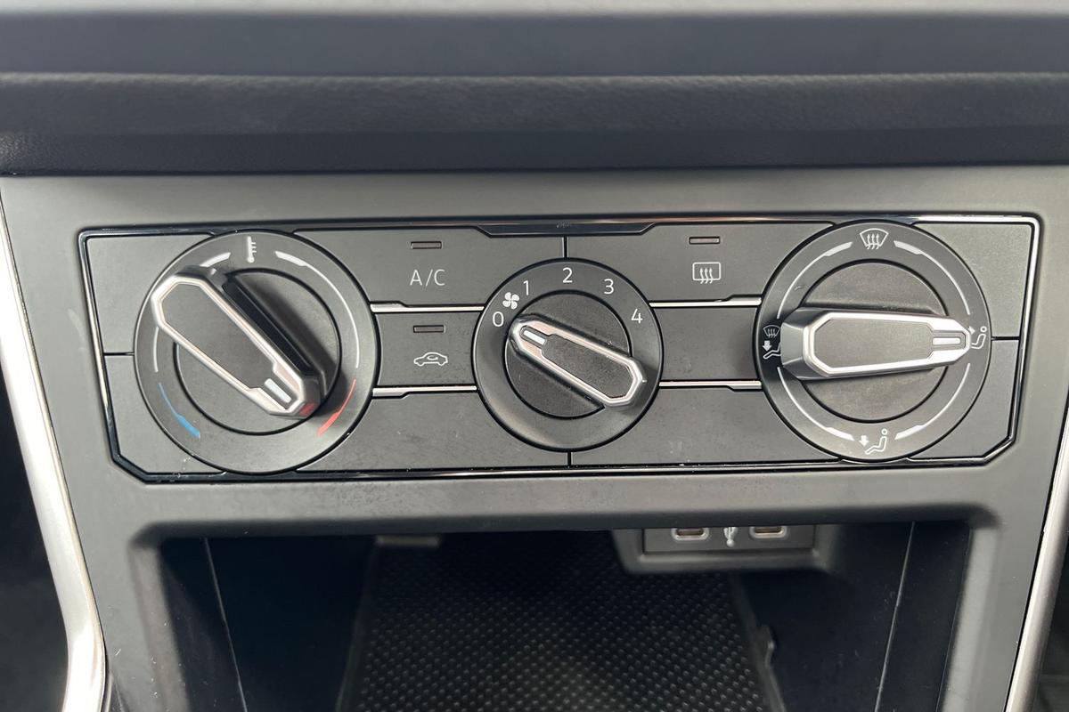 Used Volkswagen Polo 2023 for sale - 76675677: Photo 14