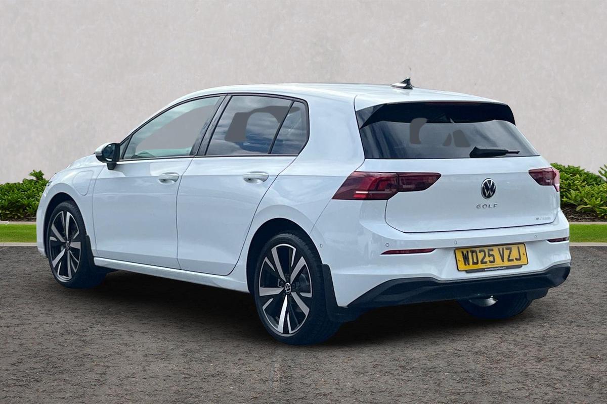 Used Volkswagen Golf 2025 for sale - 76679655: Photo 3