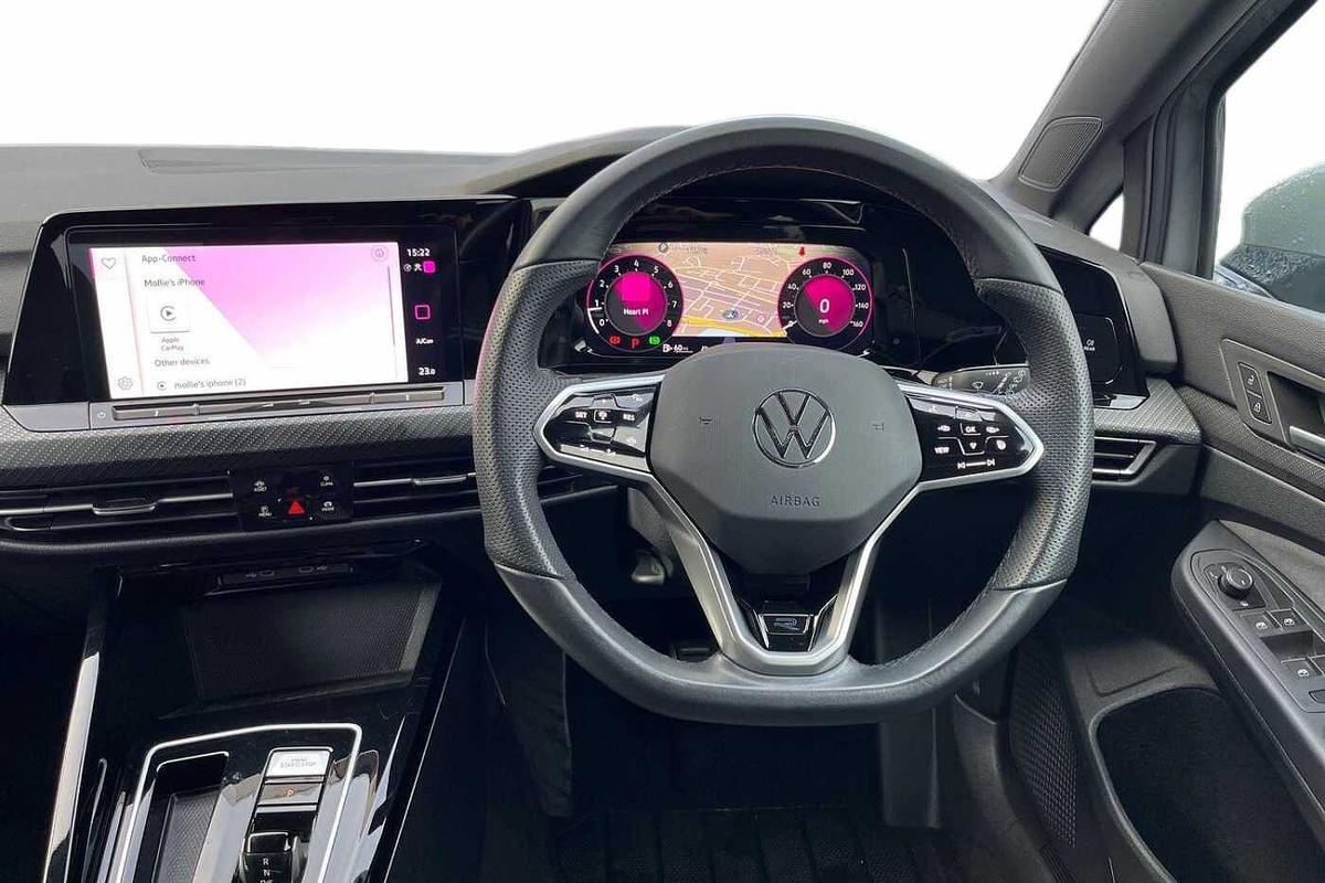 Used Volkswagen Golf 2024 for sale - 77542368: Photo 15