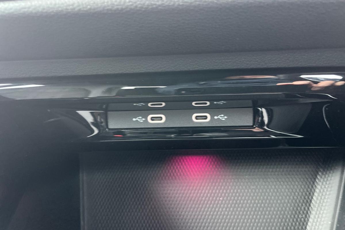 Used Volkswagen Golf 2024 for sale - 77542368: Photo 24