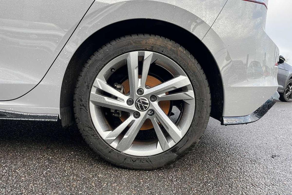 Used Volkswagen Golf 2024 for sale - 77542368: Photo 5