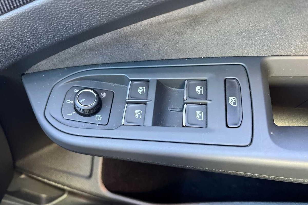 Used Volkswagen Golf 2025 for sale - 77542204: Photo 17