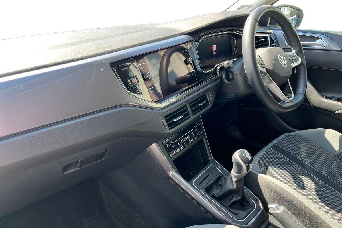 Used Volkswagen Polo 2023 for sale - 76675810: Photo 2