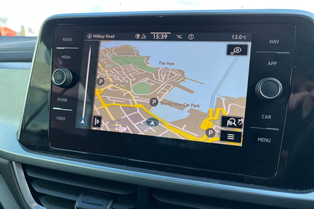 Used Volkswagen T-Roc 2022 for sale - 76674241: Photo 12