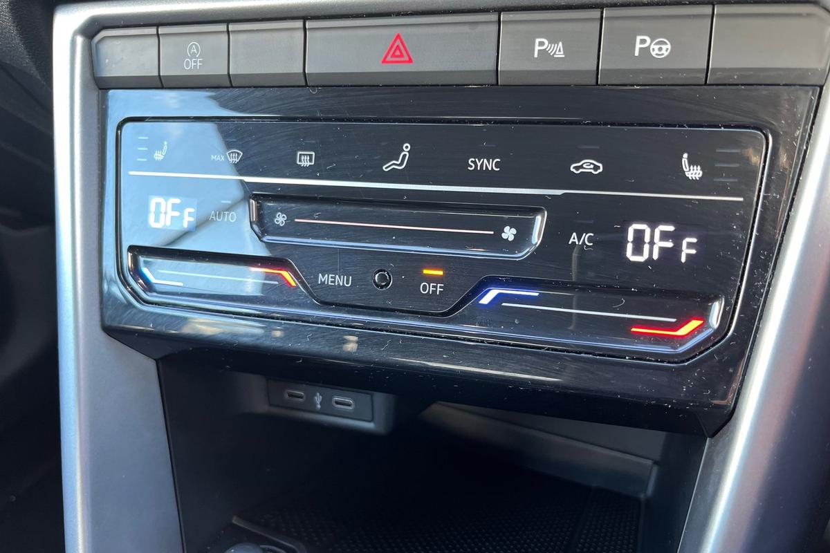 Used Volkswagen T-Roc 2022 for sale - 76674241: Photo 14