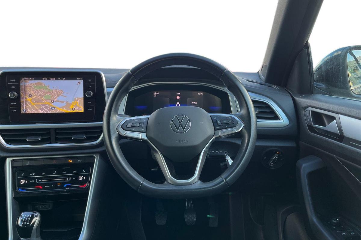 Used Volkswagen T-Roc 2022 for sale - 76674241: Photo 15