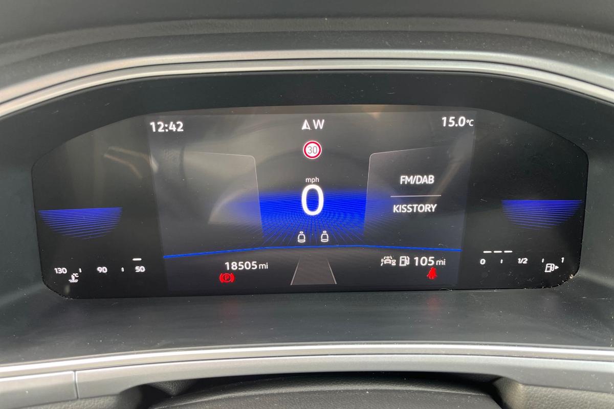 Used Volkswagen T-Roc 2022 for sale - 76674241: Photo 16