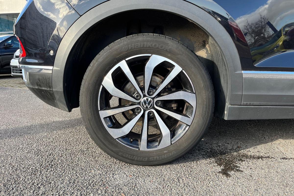 Used Volkswagen T-Roc 2022 for sale - 76674241: Photo 5