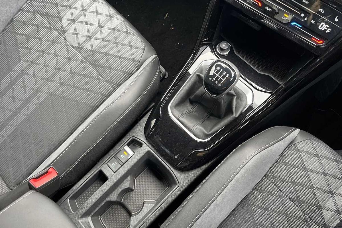 Used Volkswagen T-Roc 2025 for sale - 77542174: Photo 10