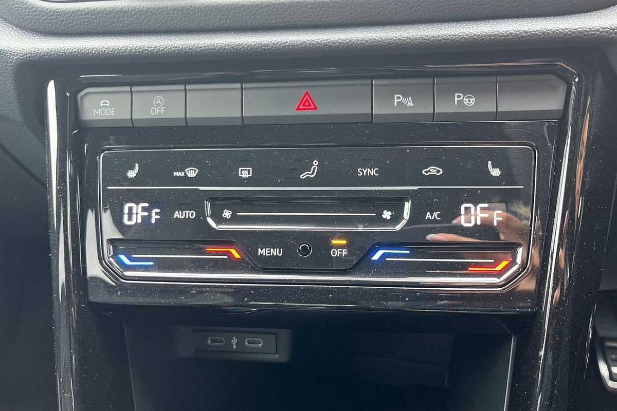 Used Volkswagen T-Roc 2025 for sale - 77542174: Photo 14