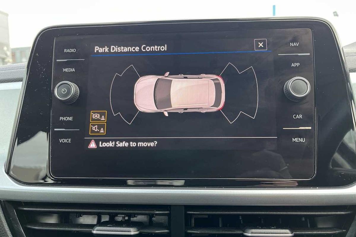 Used Volkswagen T-Roc 2024 for sale - 77542317: Photo 13