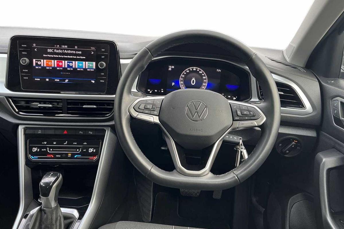 Used Volkswagen T-Roc 2024 for sale - 77542317: Photo 15