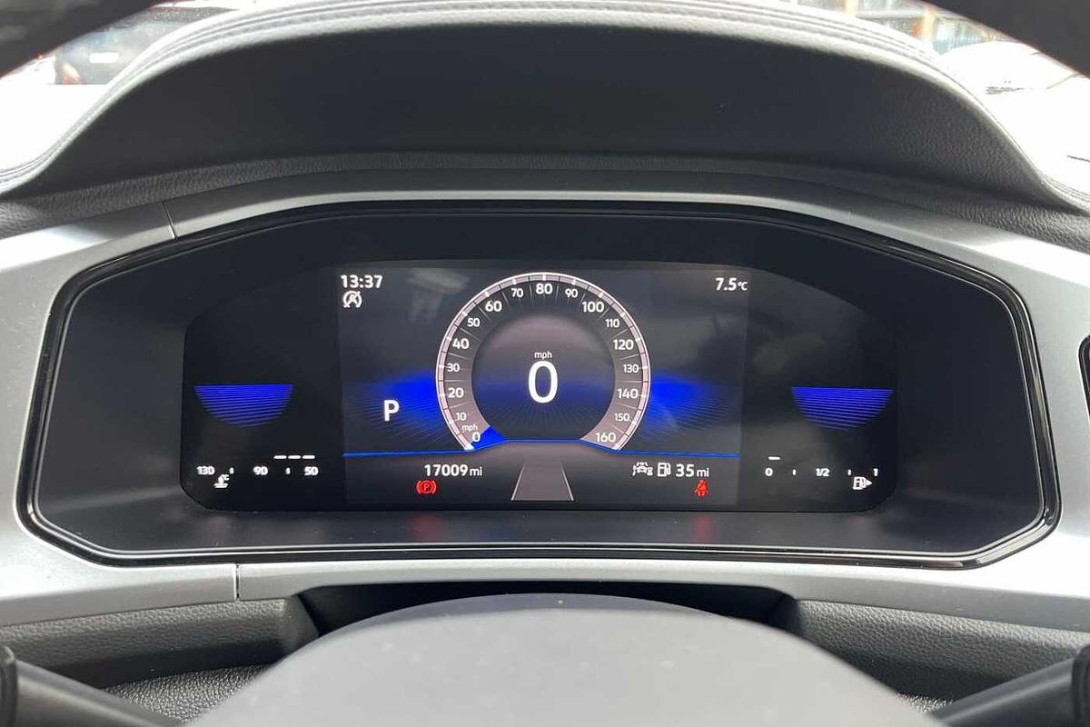 Used Volkswagen T-Roc 2024 for sale - 77542317: Photo 16