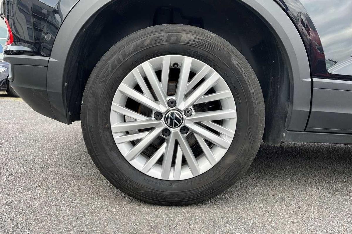 Used Volkswagen T-Roc 2024 for sale - 77542317: Photo 5