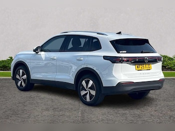 Used Volkswagen Tiguan 2025 for sale - 76680159: Photo