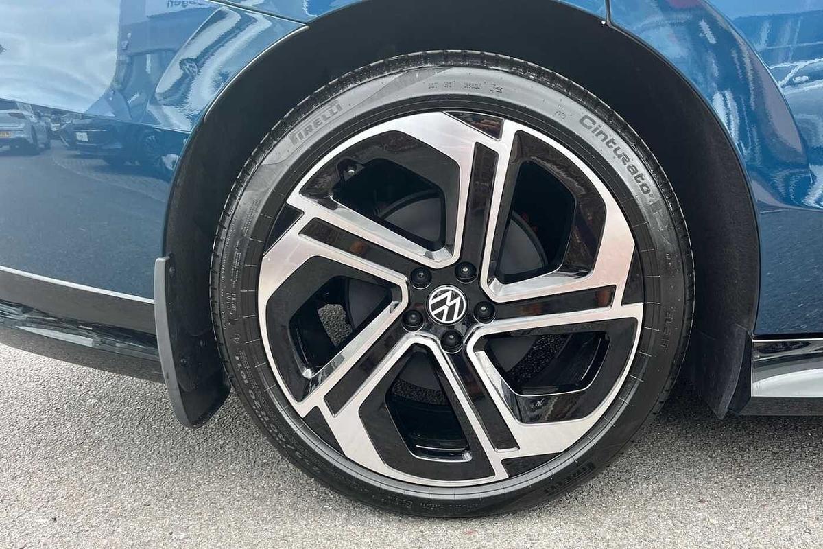 Used Volkswagen ID.7 2025 for sale - 77542300: Photo 5