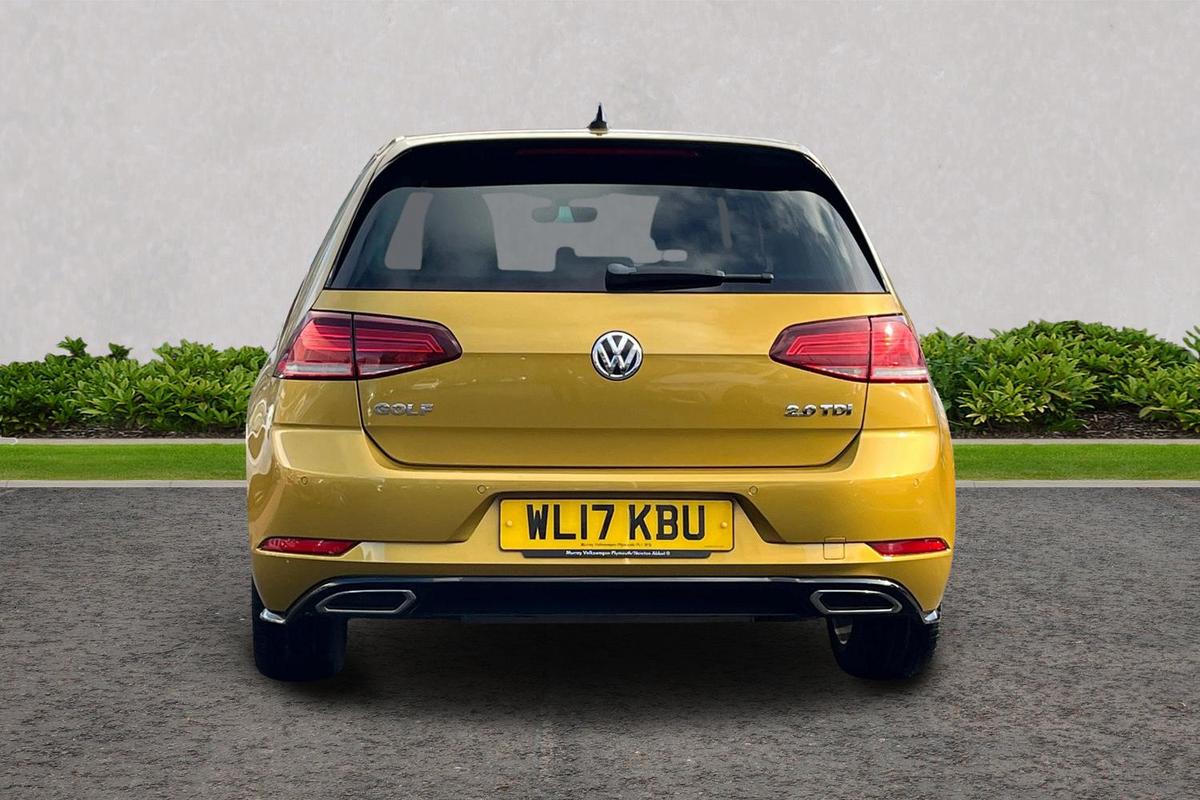 Used Volkswagen Golf 2017 for sale - 76673376: Photo 9