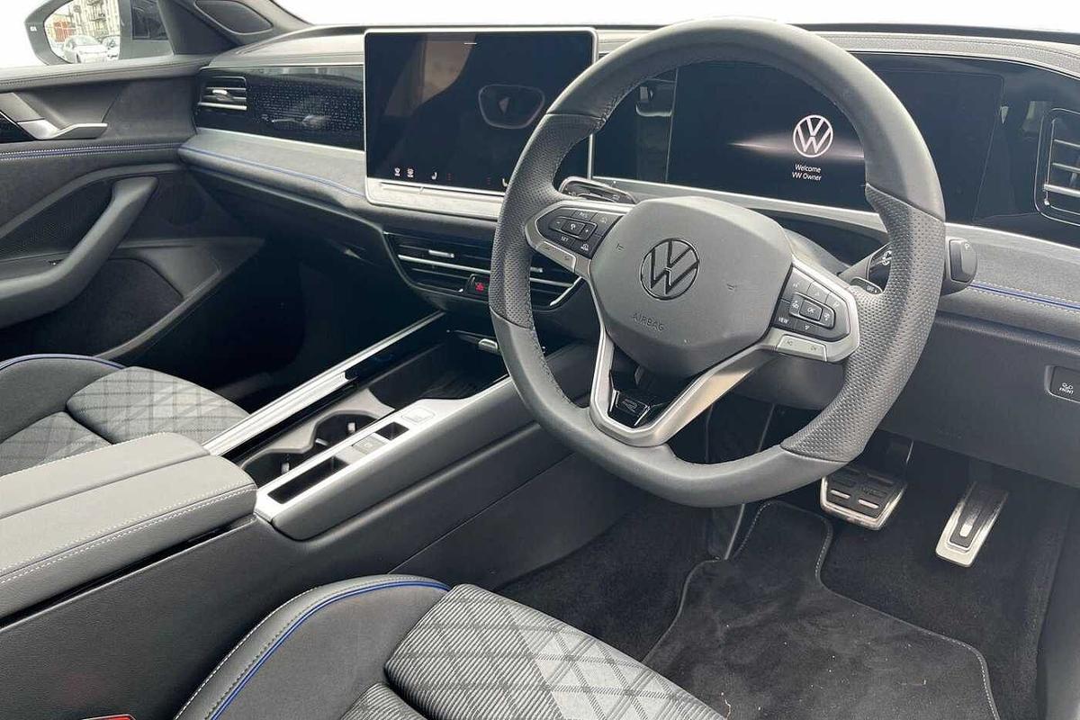 Used Volkswagen Passat 2025 for sale - 77542331: Photo 6