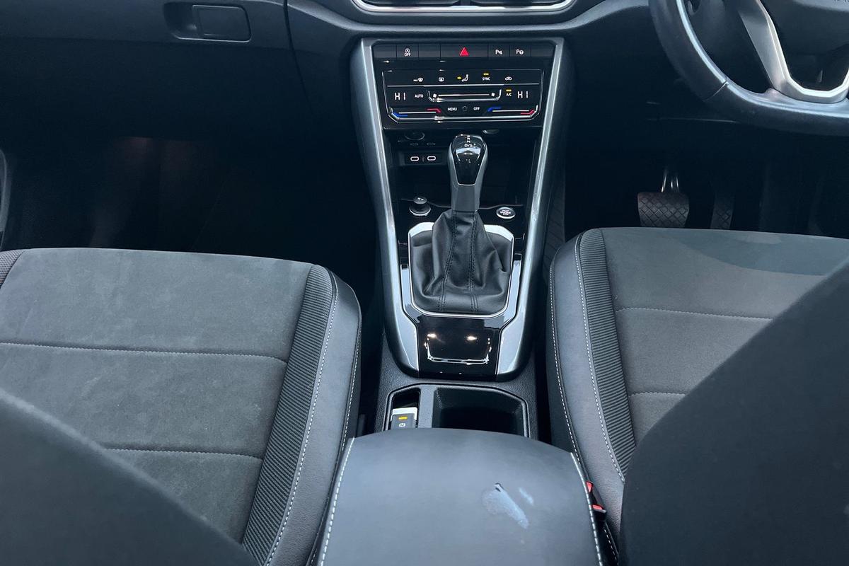 Used Volkswagen T-Roc 2022 for sale - 76674700: Photo 10