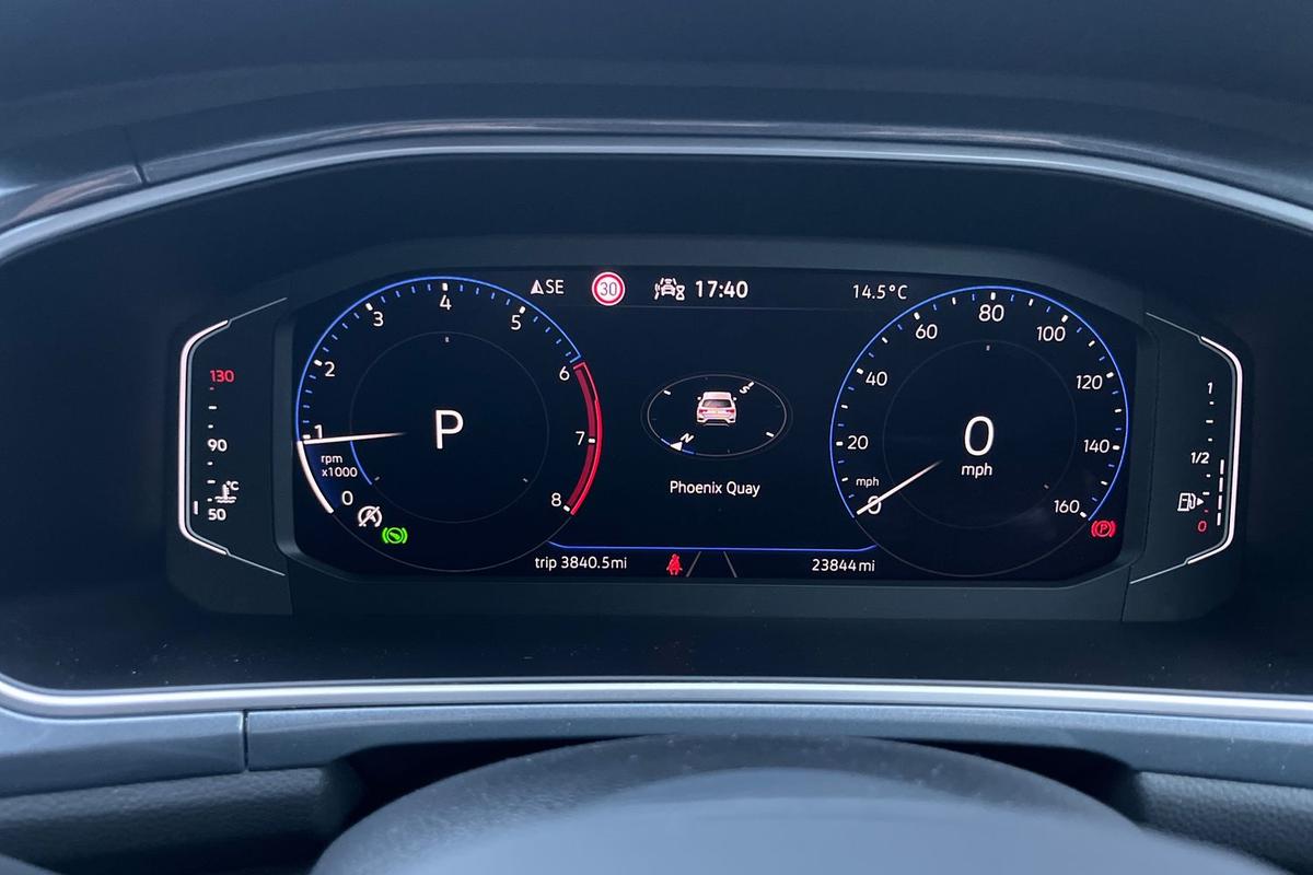 Used Volkswagen T-Roc 2022 for sale - 76674700: Photo 16