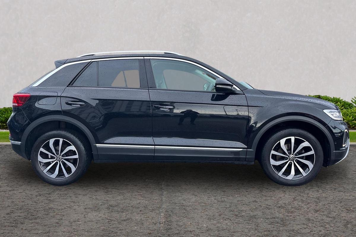Used Volkswagen T-Roc 2022 for sale - 76674700: Photo 4