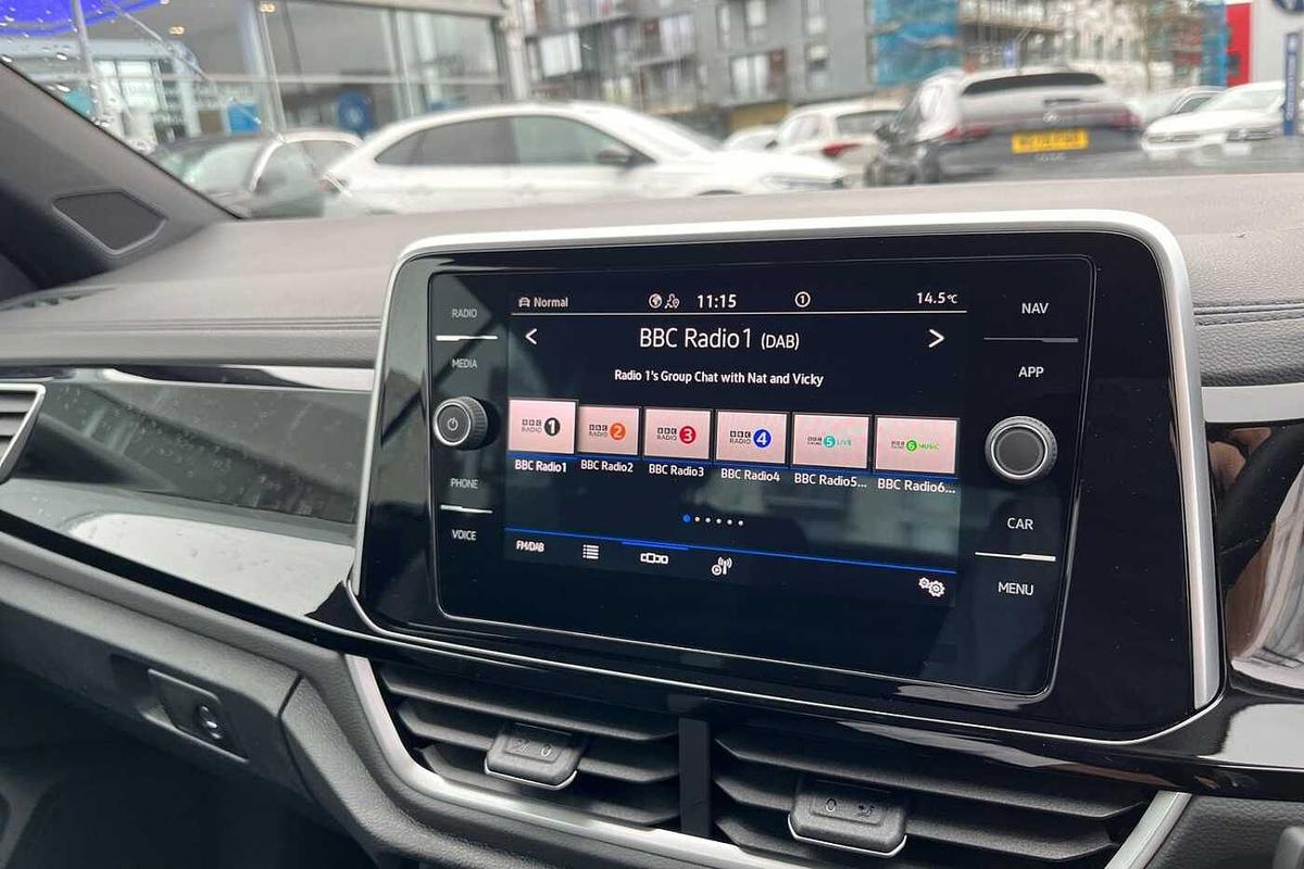 Used Volkswagen T-Roc 2025 for sale - 77542216: Photo 11