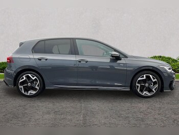 Used Volkswagen Golf 2025 for sale - 77542166: Photo