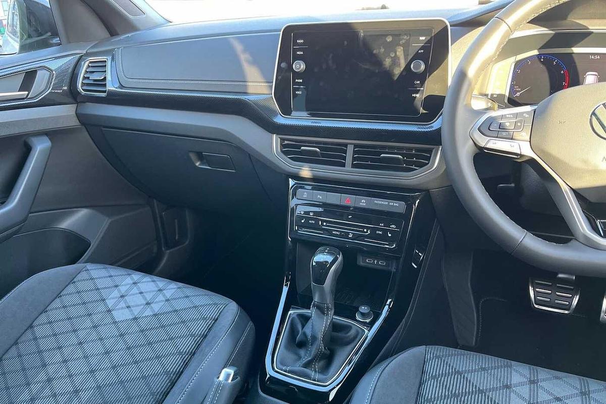 Used Volkswagen T-Cross 2025 for sale - 77542060: Photo 10