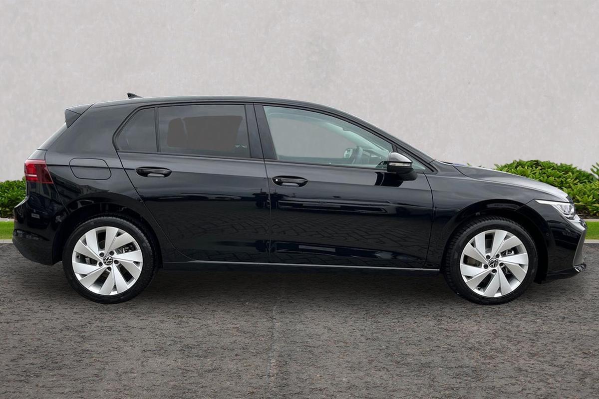 Used Volkswagen Golf 2025 for sale - 76678035: Photo 4